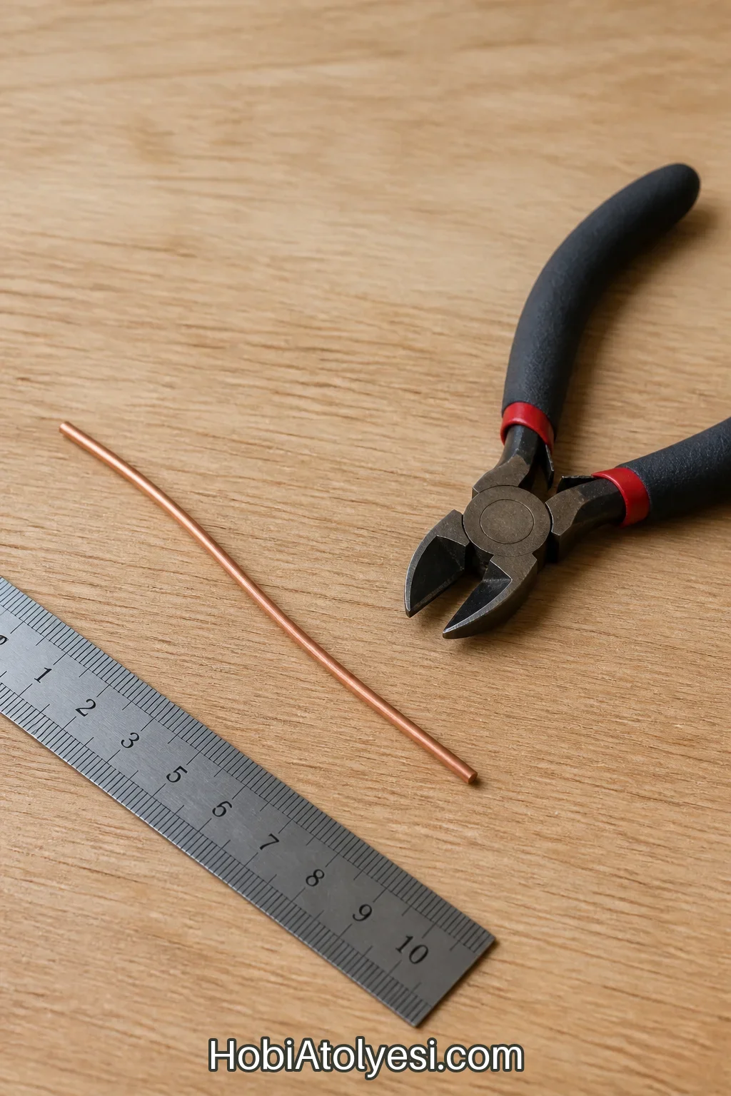 Telin yaklaşık 20 cm kesilmesi ve tel ucu işaretlenmiş